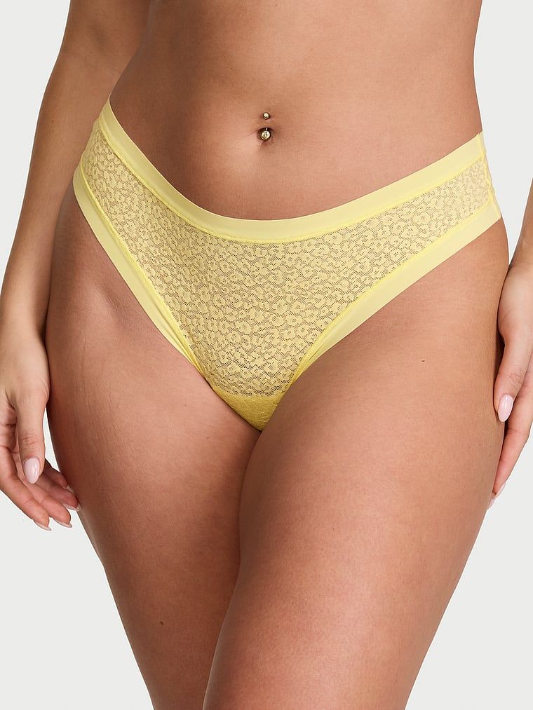 Stringi z koronką w panterkę No-Show Leopard. Produkt ma kolor żółty i pochodzi z kolekcji No-Show. 