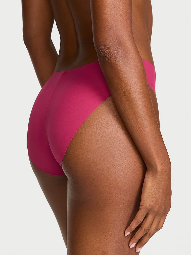 Majtki ze średnim stanem No-Show Bikini. Produkt ma kolor różowy i pochodzi z kolekcji No-Show. 