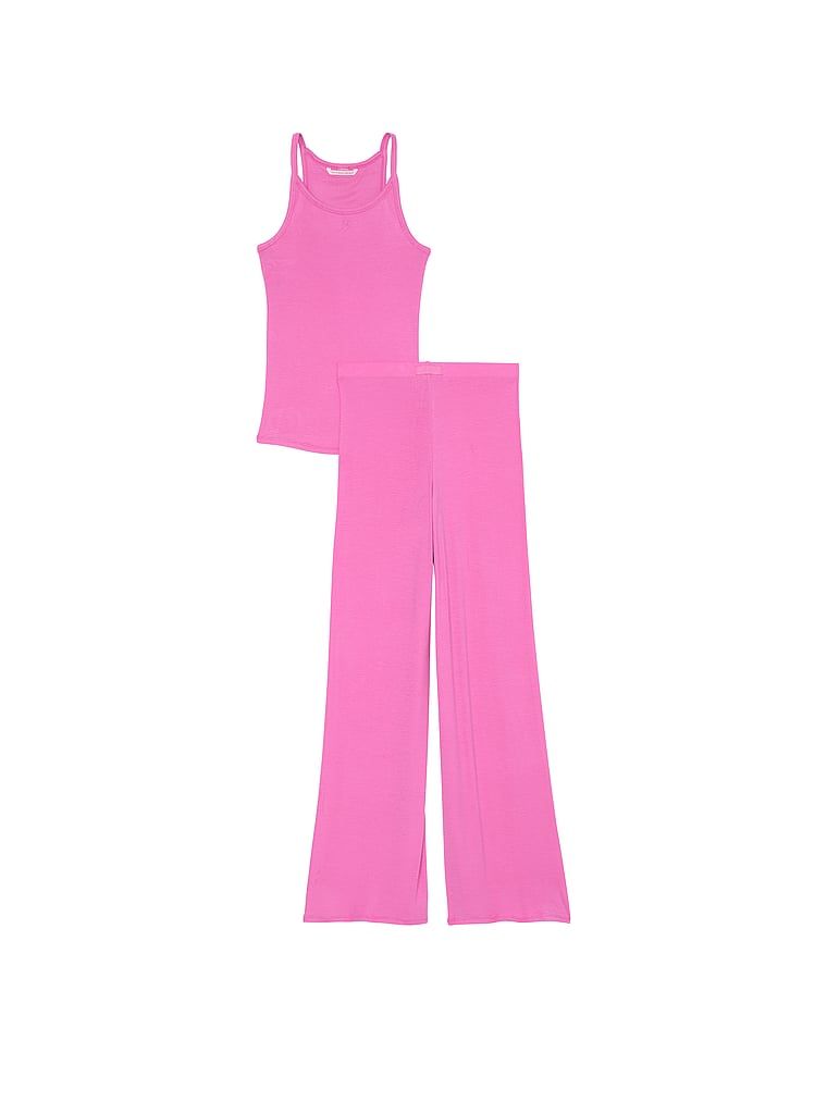 Zestaw do spania z modalu - top na ramiączkach i długie spodnie. Produkt ma kolor różowy i pochodzi z kolekcji Victoria's Secret. 