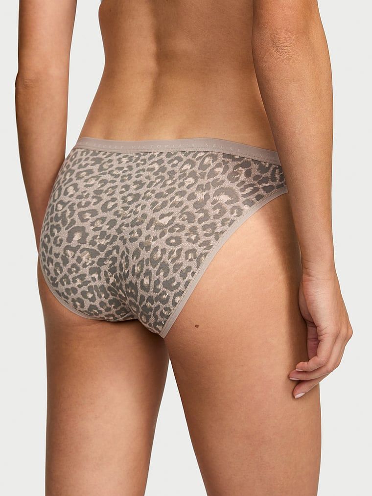 Majtki bawełniane Bikini. Produkt jest wzorzysty i pochodzi z kolekcji Victoria's Secret. 