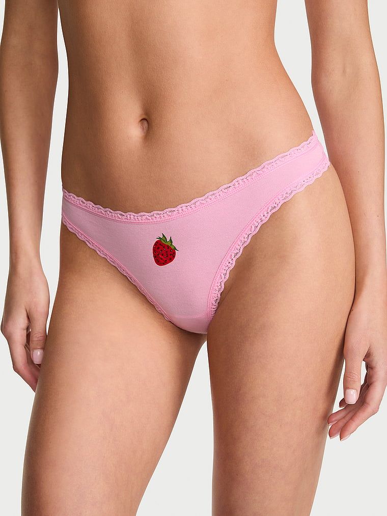 Stringi bawełniane z koronką na krawędziach Lace-Waist. Produkt ma kolor różowy i pochodzi z kolekcji Lace Trim. 