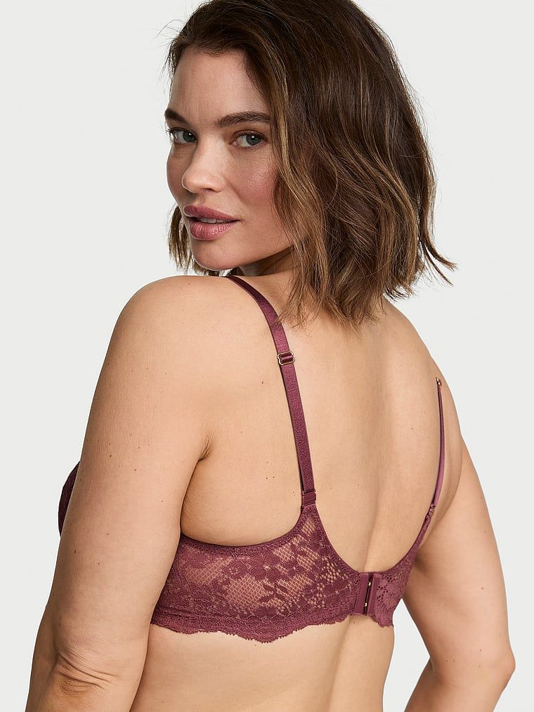 Biustonosz push-up Dream Angels. Produkt ma kolor różowy i pochodzi z kolekcji Dream Angels. 