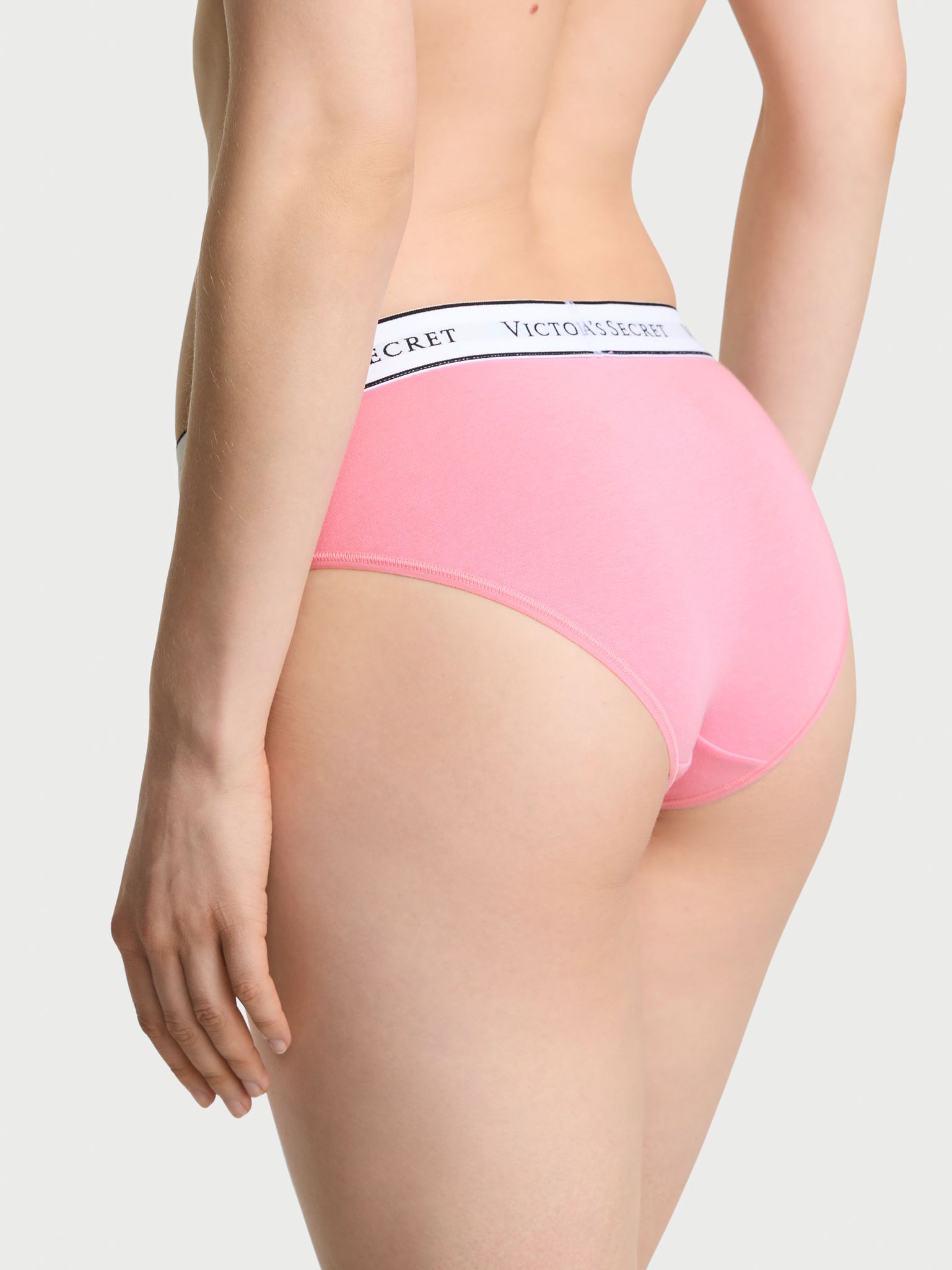 Majtki bawełniane z logo w talii Hiphugger. Produkt ma kolor różowy i pochodzi z kolekcji Cotton. 