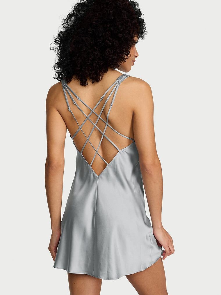 Very Sexy Koszulka nocna satynowa z błyszczącymi ramiączkami Gradient Shine Strap Slip