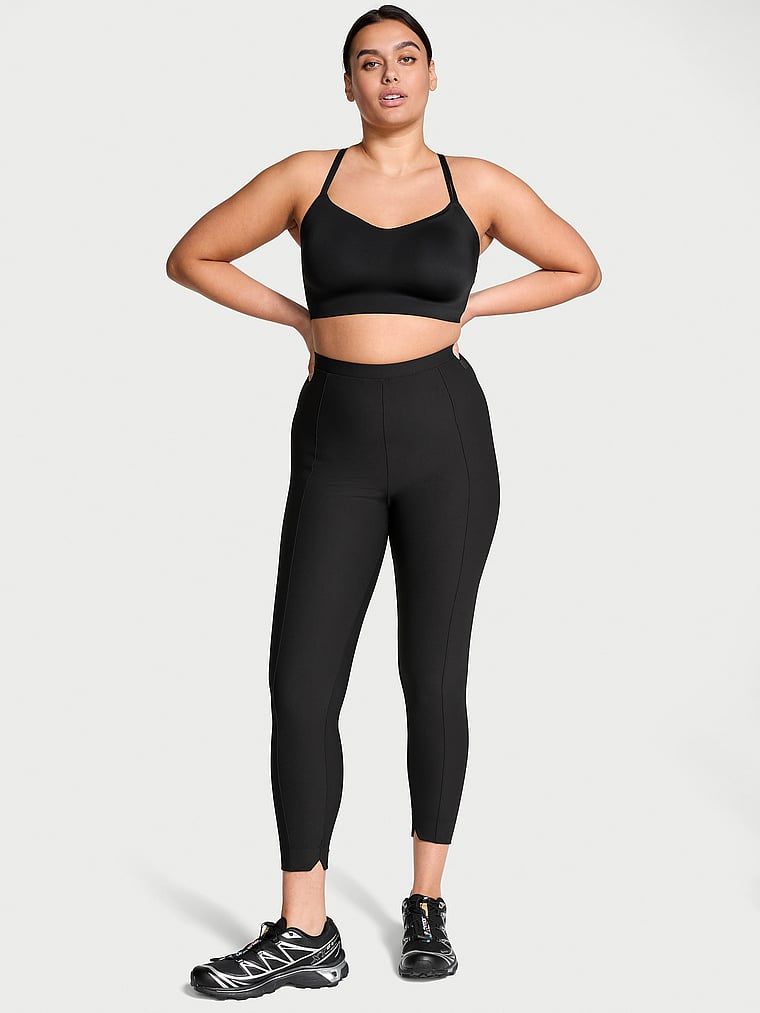 Legginsy VSX LUXRib. Produkt ma kolor czarny i pochodzi z kolekcji VSX. 
