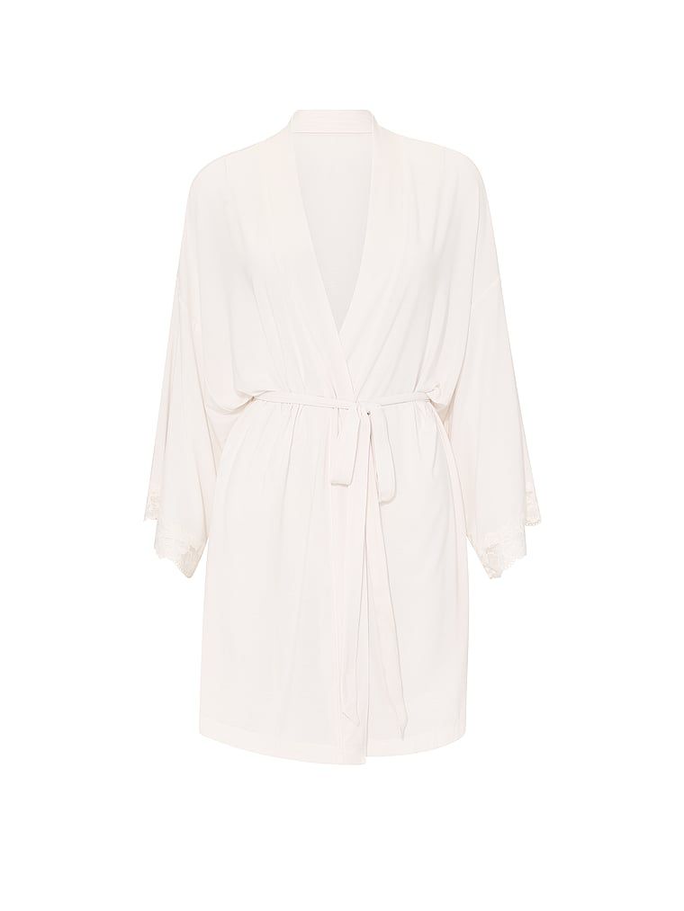 Szlafrok z modalu SoSoft. Produkt ma kolor biały i pochodzi z kolekcji Victoria's Secret. 
