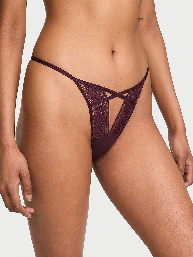 Very Sexy Stringi z wycięciem i z koronką Strappy Cut-Out