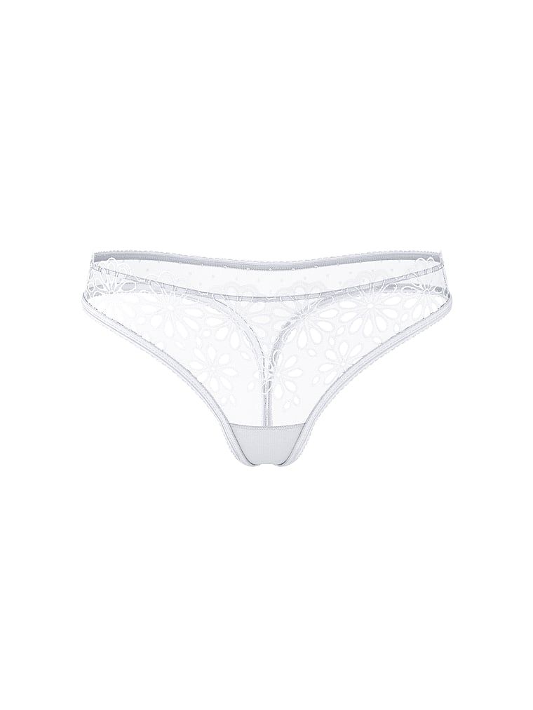 Stringi z siateczki Eyelet Mesh. Produkt ma kolor biały i pochodzi z kolekcji Lacie. 