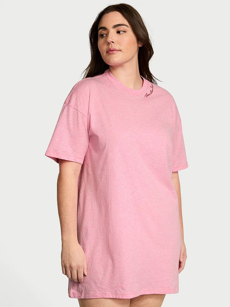 Bluzka do spania z bawełny z krótkimi rękawami. Produkt ma kolor różowy i pochodzi z kolekcji Victoria's Secret. 