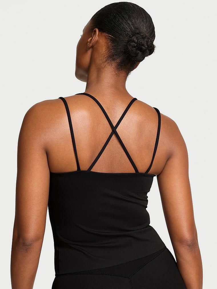 Top na ramiączkach VSX Elevate VSFS 2025. Produkt ma kolor czarny i pochodzi z kolekcji VSX. 