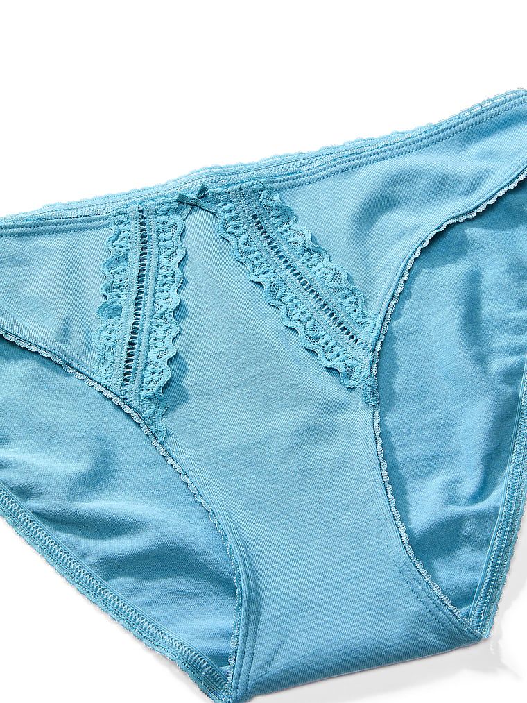 Majtki bawełniane z koronką Bikini. Produkt ma kolor niebieski i pochodzi z kolekcji Victoria's Secret. 