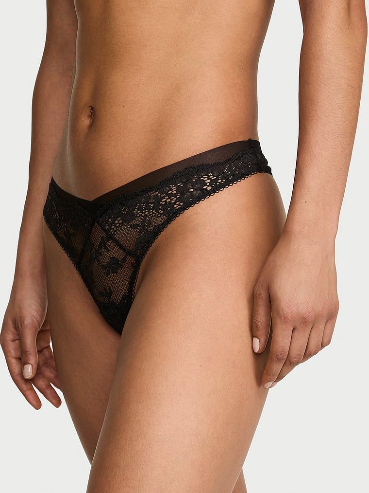 Dream Angels Stringi koronkowe Lace and Mesh