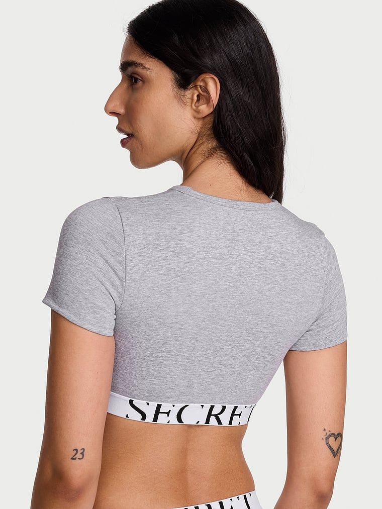 Crop top bawełniany z krótkimi rękawkami. Produkt ma kolor szary i pochodzi z kolekcji T-shirt. 