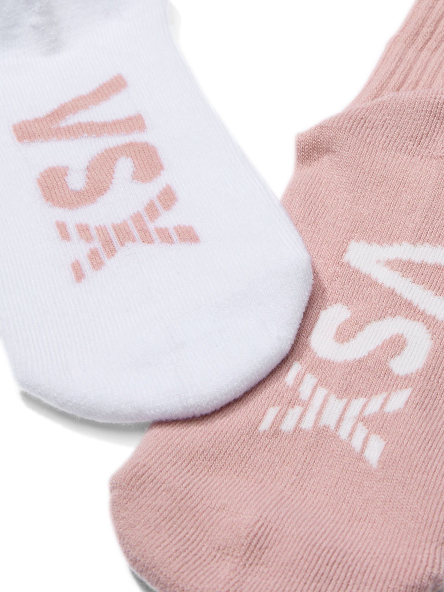 Skarpetki długie 2 pary. Produkt jest wzorzysty i pochodzi z kolekcji Victoria's Secret. 