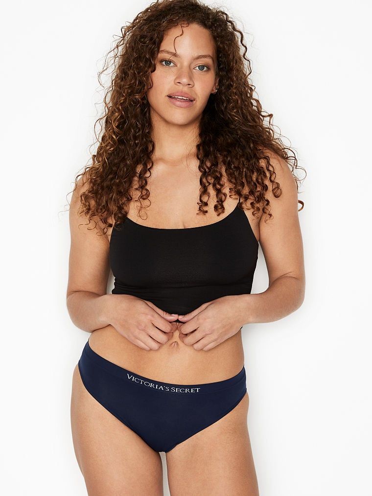 Majtki bezszwowe Seamless Bikini. Produkt ma kolor niebieski i pochodzi z kolekcji Seamless. 