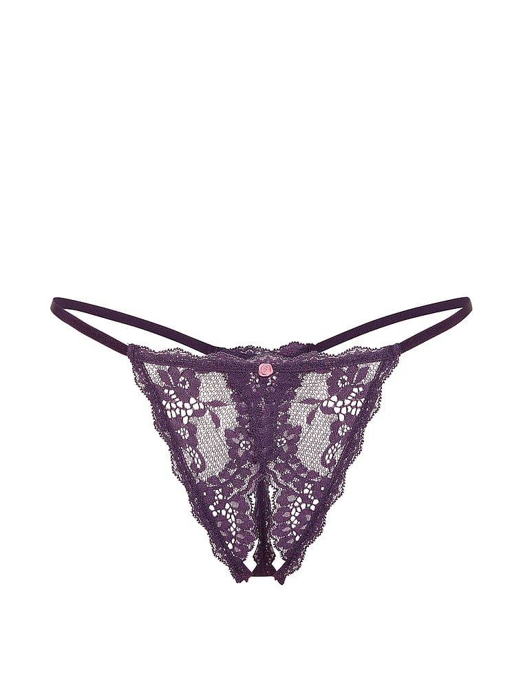 Stringi koronkowe bez kroku Peekaboo. Produkt ma kolor fioletowy i pochodzi z kolekcji Dream Angels. 