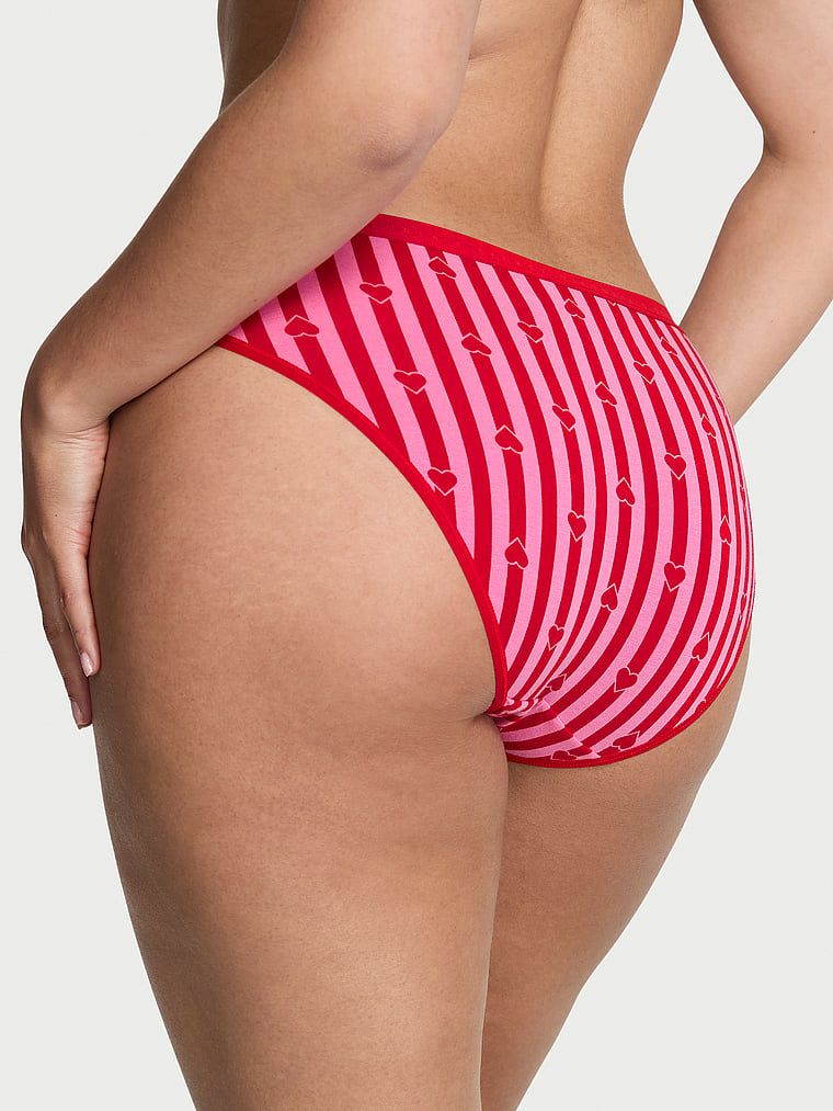 Majtki bawełniane Bikini. Produkt jest wzorzysty i pochodzi z kolekcji Victoria's Secret. 