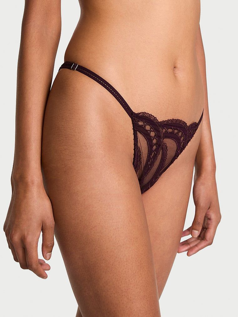 Majtki z otwartym tyłem Laces Out. Produkt jest wzorzysty i pochodzi z kolekcji Very Sexy. 