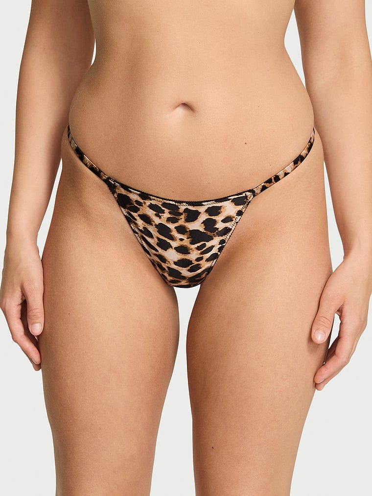 Stringi z koronką z tyłu Satin Lace-Back. Produkt jest wzorzysty i pochodzi z kolekcji Very Sexy. 