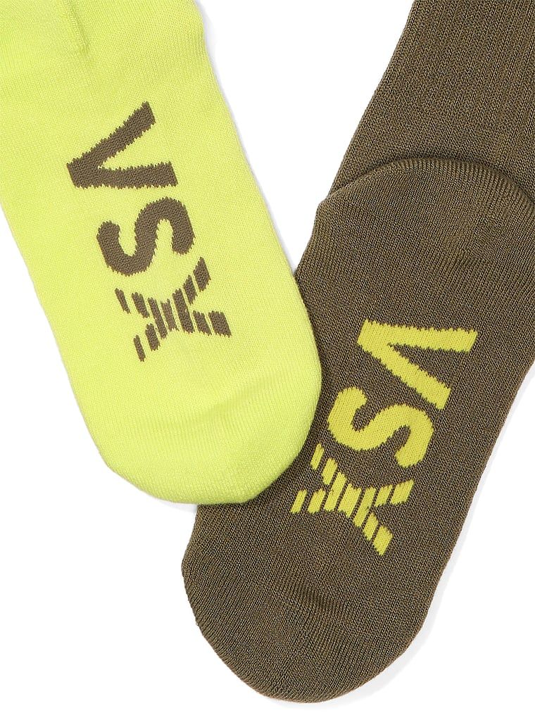 Skarpetki 2 pary. Produkt jest wzorzysty i pochodzi z kolekcji Victoria's Secret. 
