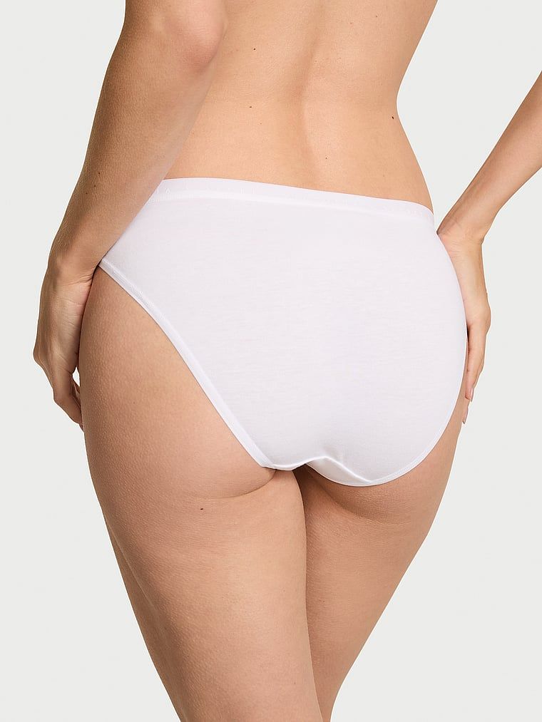 Majtki bawełniane Bikini. Produkt ma kolor biały i pochodzi z kolekcji Victoria's Secret. 