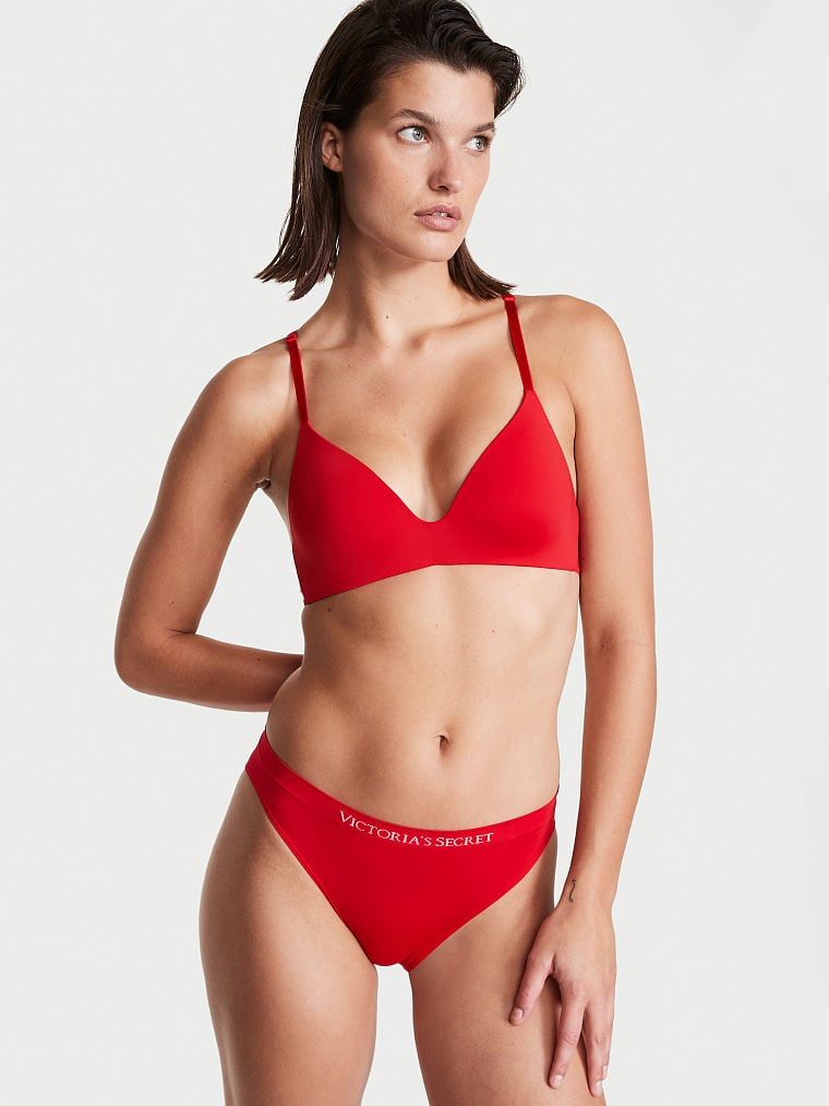Majtki bezszwowe Seamless Bikini. Produkt ma kolor czerwony i pochodzi z kolekcji Seamless. 