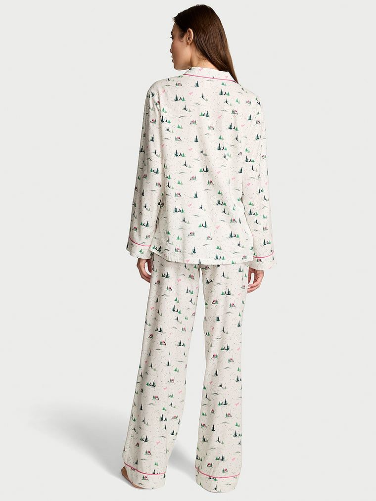 Flanelowa piżama z długimi spodniami. Produkt jest wzorzysty i pochodzi z kolekcji Victoria's Secret. 