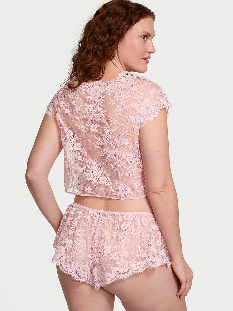 Zestaw z koronki - top i szorty Dare to Dream. Produkt ma kolor różowy i pochodzi z kolekcji Victoria's Secret. 
