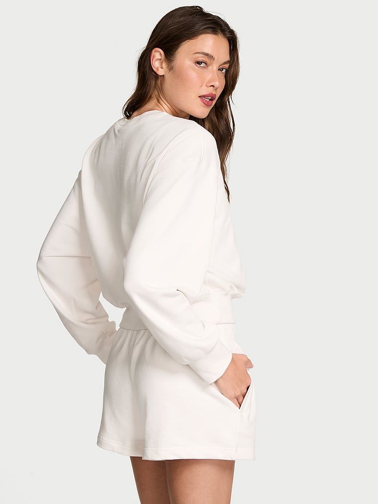 Bluza o krótkim kroju Obsessed Terry. Produkt ma kolor biały i pochodzi z kolekcji Angel Essentials. 