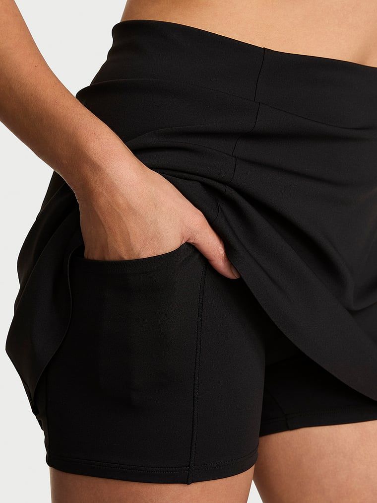 Spódniczka sportowa z szortami VSX Elevate. Produkt ma kolor czarny i pochodzi z kolekcji VSX. 