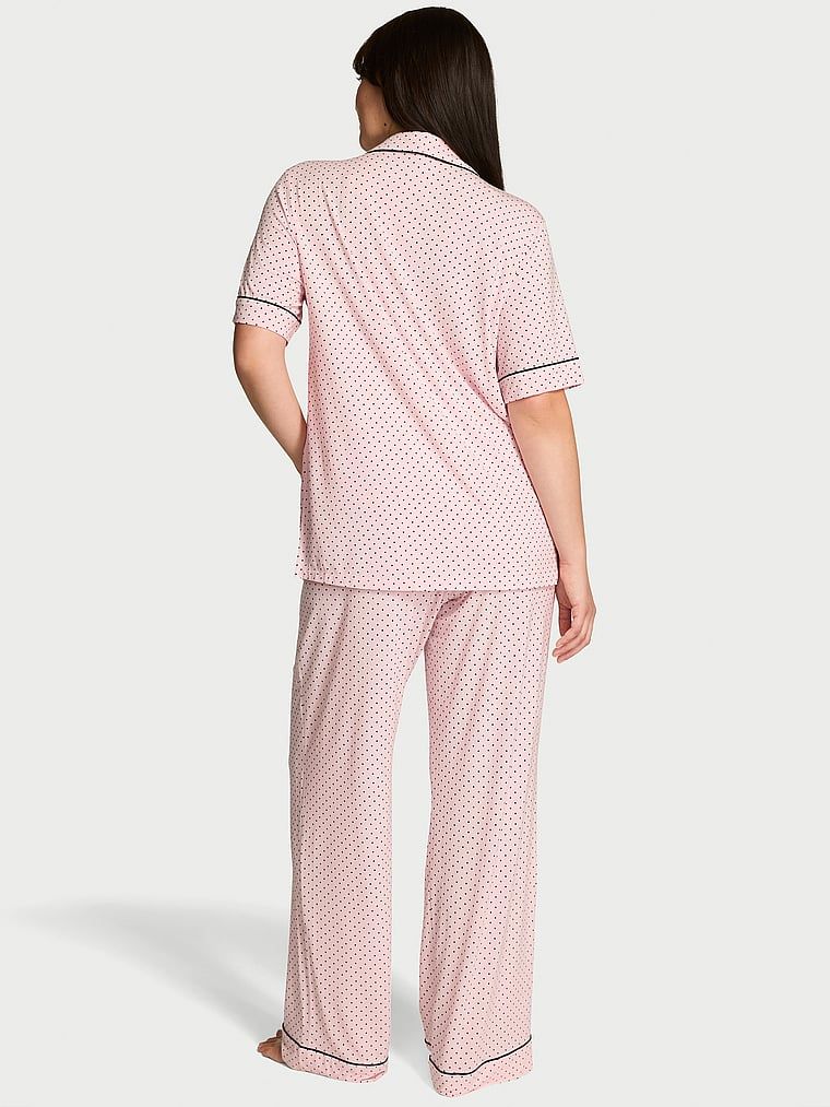 Piżama z modalu z krótkimi rękawami i długimi spodniami SoSoft. Produkt ma kolor wzorzysty i pochodzi z kolekcji Victoria's Secret. 