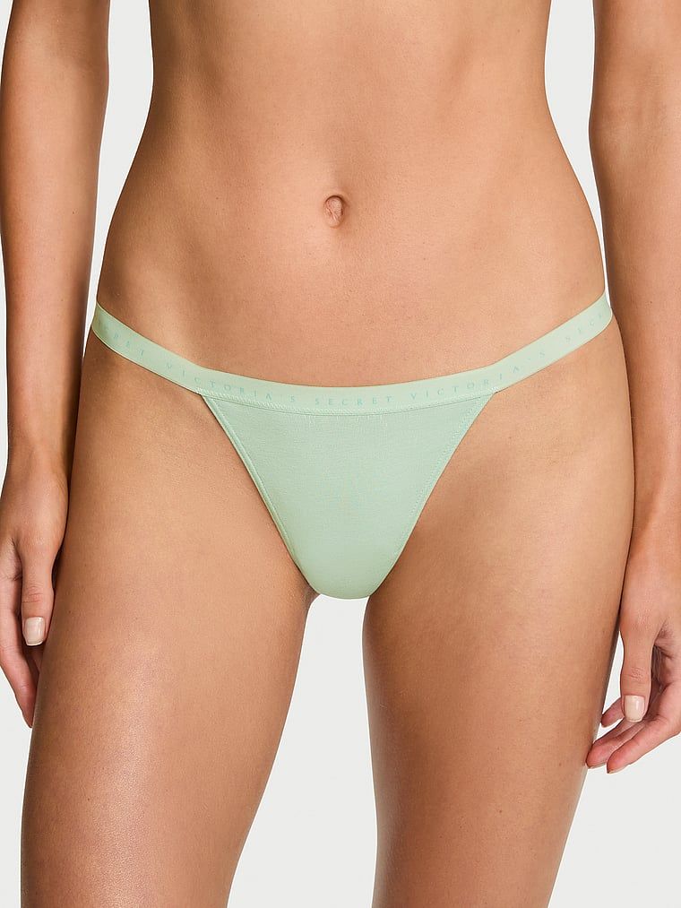 Stringi bawełniane Stretch Cotton. Produkt ma kolor niebieski i pochodzi z kolekcji Victoria's Secret. 
