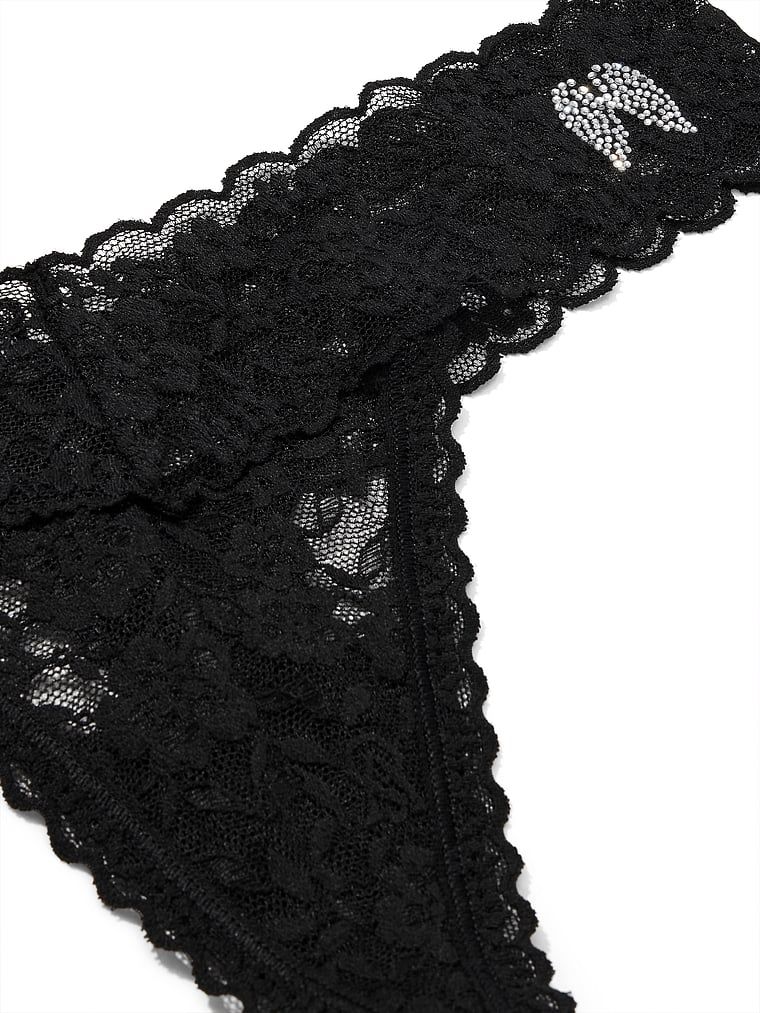 Stringi koronkowe z cekinami Lacie Sparkle. Produkt ma kolor czarny i pochodzi z kolekcji Lacie. 
