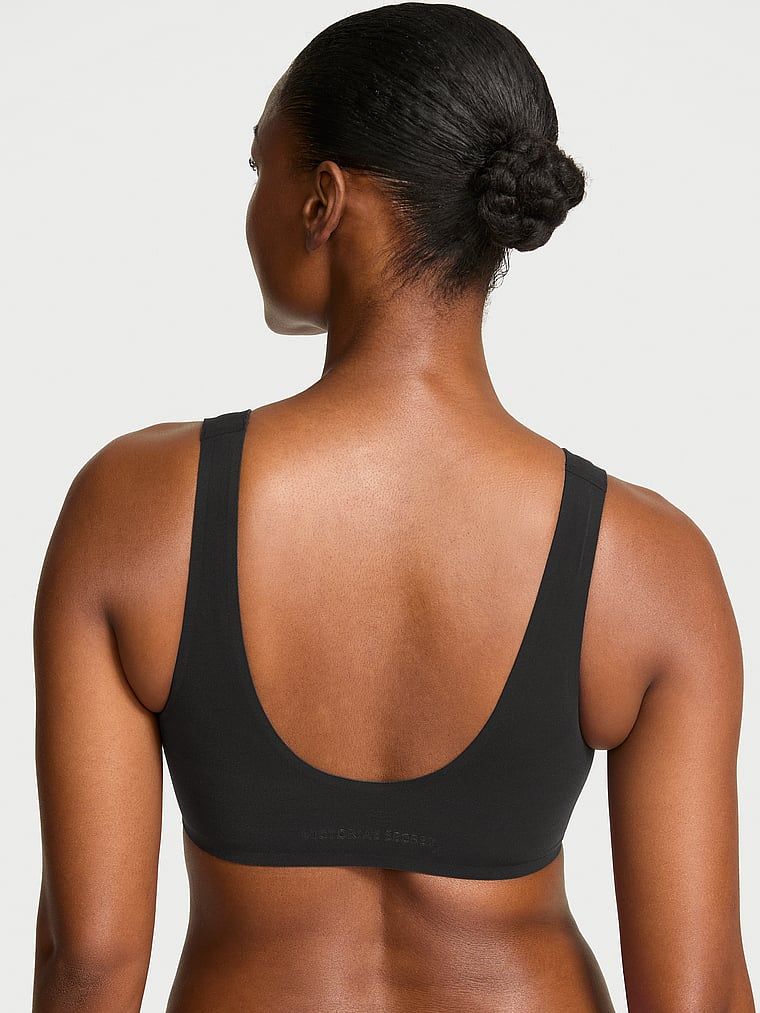 Biustonosz na co dzień i do spania SlumberBra. Produkt ma kolor czarny i pochodzi z kolekcji Body by Victoria. 