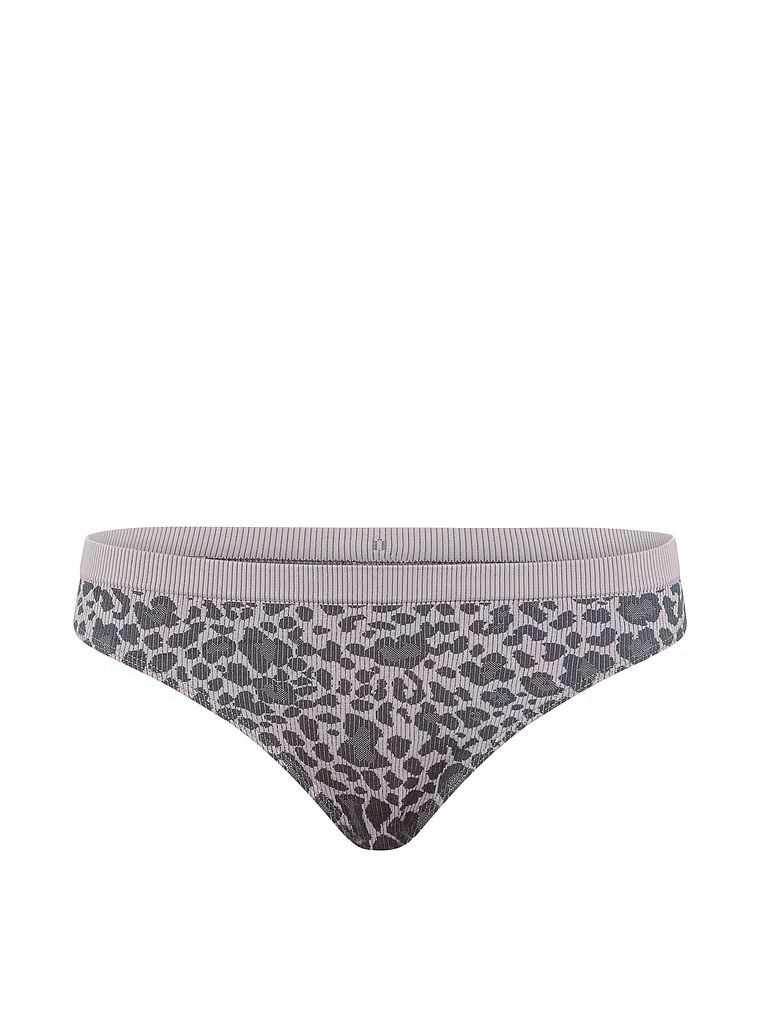 Stringi prążkowane Seamless Leopard Rib. Produkt ma kolor wzorzysty i pochodzi z kolekcji Seamless. 