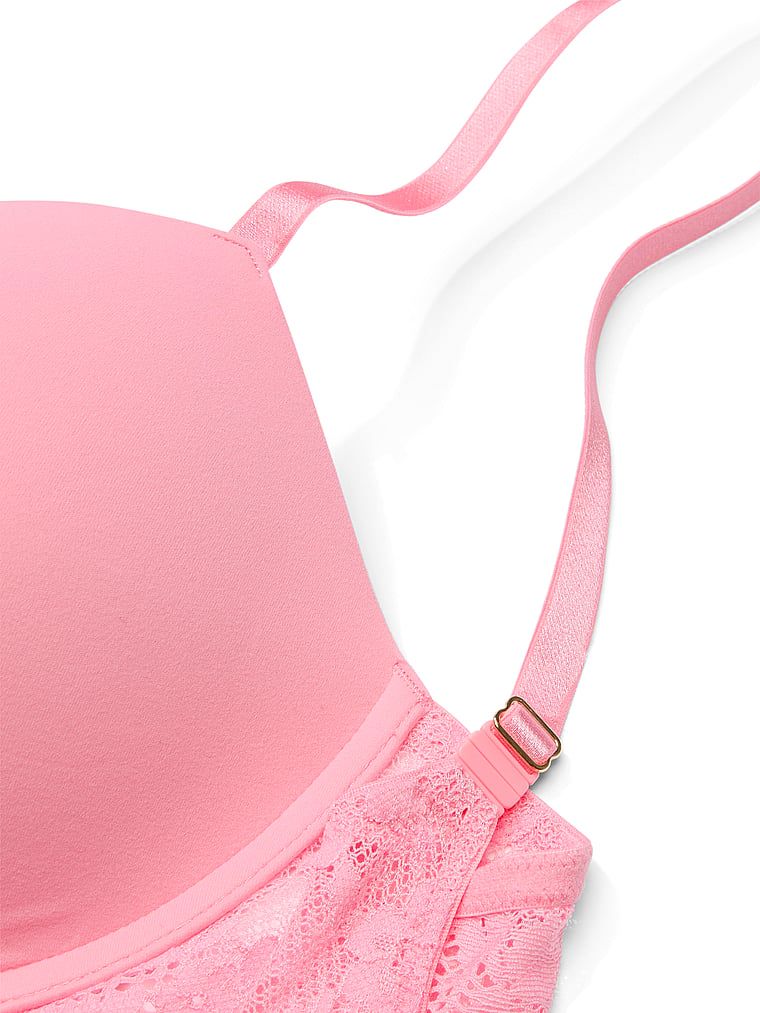 Na zdjęciu widoczny jest detal, zbliżenie na biustonosz push-up Smooth and Lace.