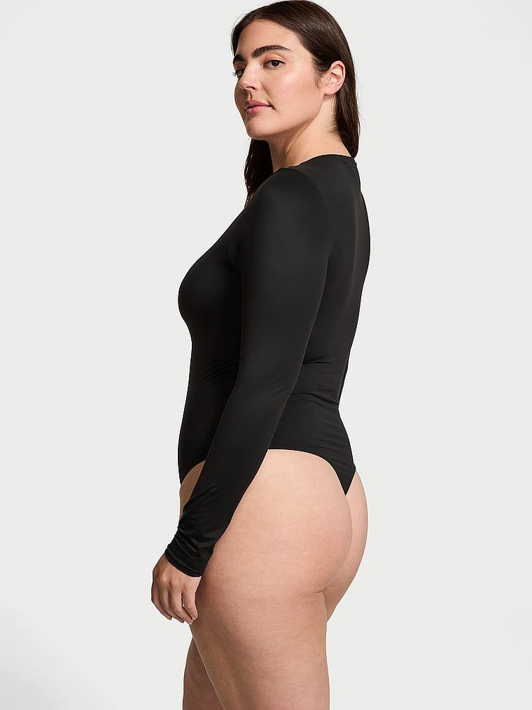Body z długimi rękawami FeatherSoft BODYWEAR. Produkt ma kolor czarny i pochodzi z kolekcji Victoria's Secret. 