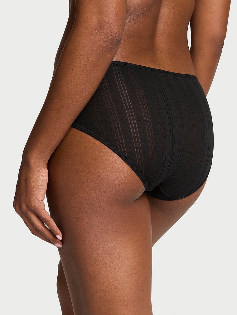 Majtki z modalu Ultra-Fine Hiphugger. Produkt ma kolor czarny i pochodzi z kolekcji Victoria's Secret. 
