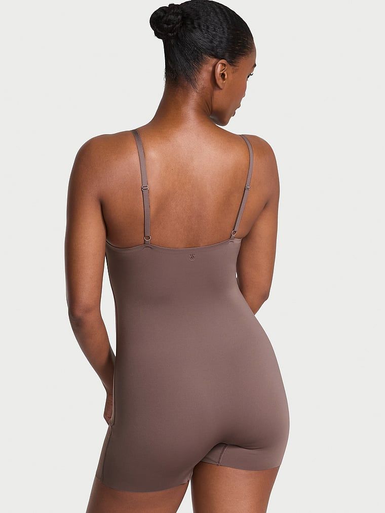 Victoria's Secret Kombinezon z krótkimi spodenkami Luxe Contour