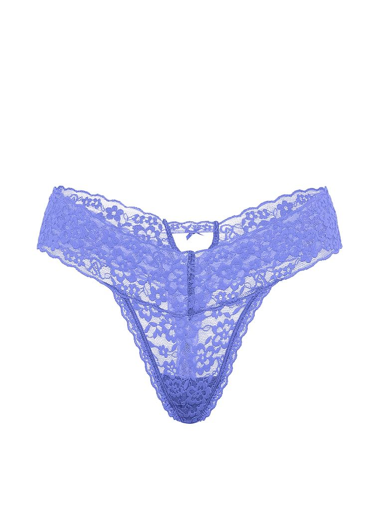Stringi koronkowe Keyhole. Produkt ma kolor fioletowy i pochodzi z kolekcji Lacie. 