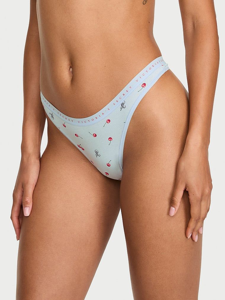 Stringi bawełniane High-Leg Scoop. Produkt ma kolor wzorzysty i pochodzi z kolekcji Victoria's Secret. 