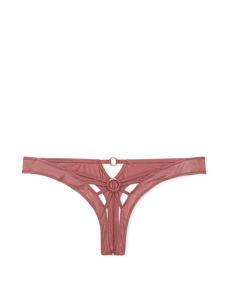 Stringi bez kroku Ring Hardware. Produkt ma kolor różowy i pochodzi z kolekcji Very Sexy. 