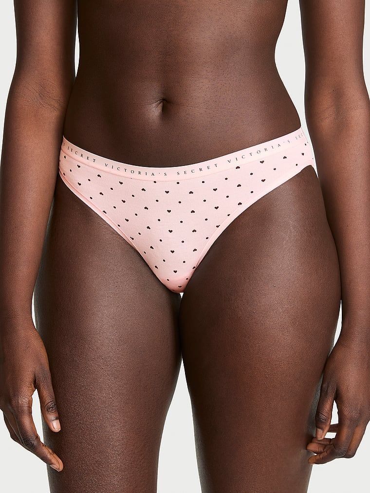 Majtki bawełniane Bikini. Produkt jest wzorzysty i pochodzi z kolekcji Victoria's Secret. 