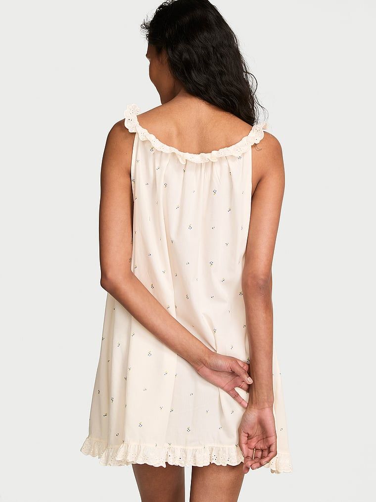 Koszula nocna bawełniana w stylu vintage Dream. Produkt ma wzór kwiatowy i pochodzi z kolekcji Victoria's Secret. 