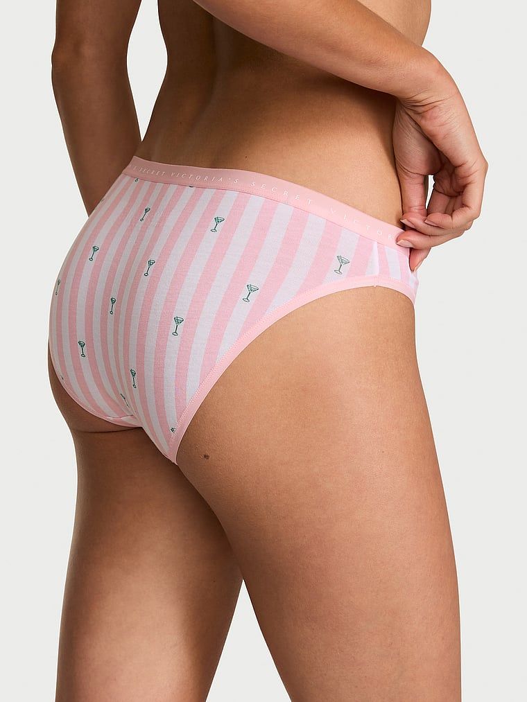 Majtki bawełniane Bikini. Produkt ma kolor wzorzysty i pochodzi z kolekcji Victoria's Secret. 