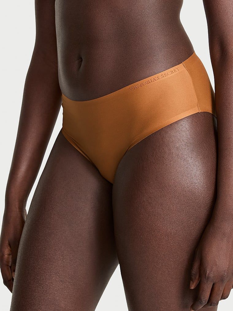 Majtki z mikrofibry Flex Bikini. Produkt ma kolor brązowy i pochodzi z kolekcji Body by Victoria. 