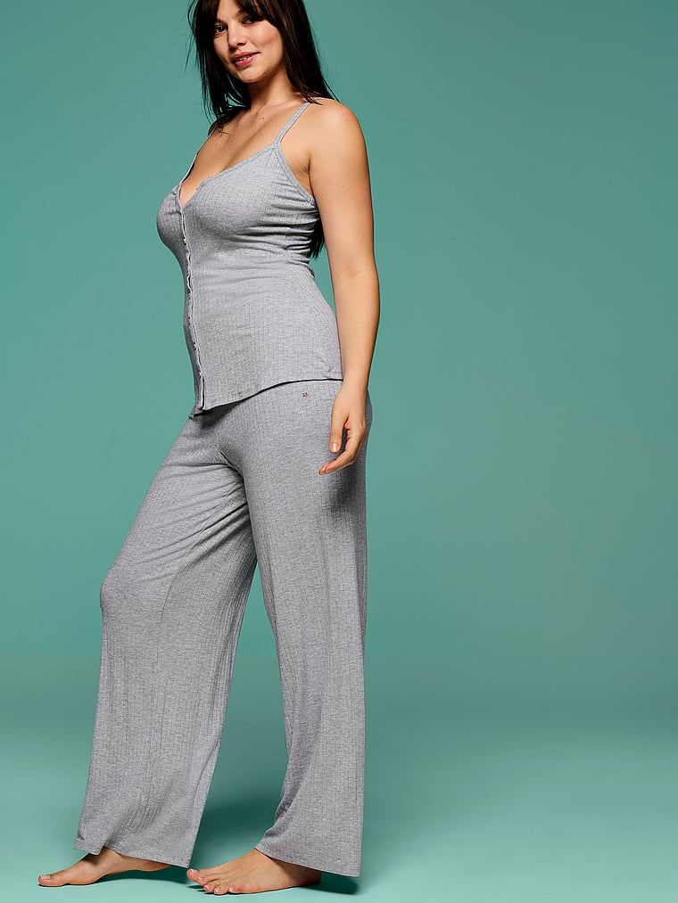 Zestaw z modalu do spania - top i spodnie SoSoft Wide-Rib. Produkt ma kolor szary i pochodzi z kolekcji Victoria's Secret. 