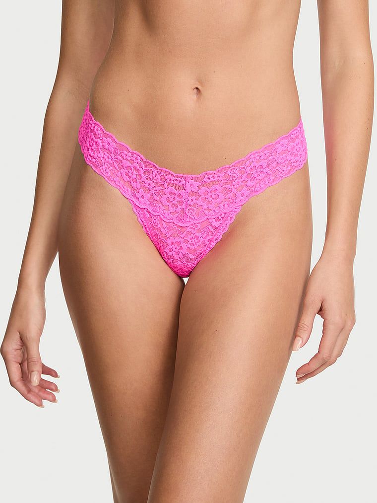 Stringi koronkowe Lace. Produkt ma kolor różowy i pochodzi z kolekcji Lacie. 
