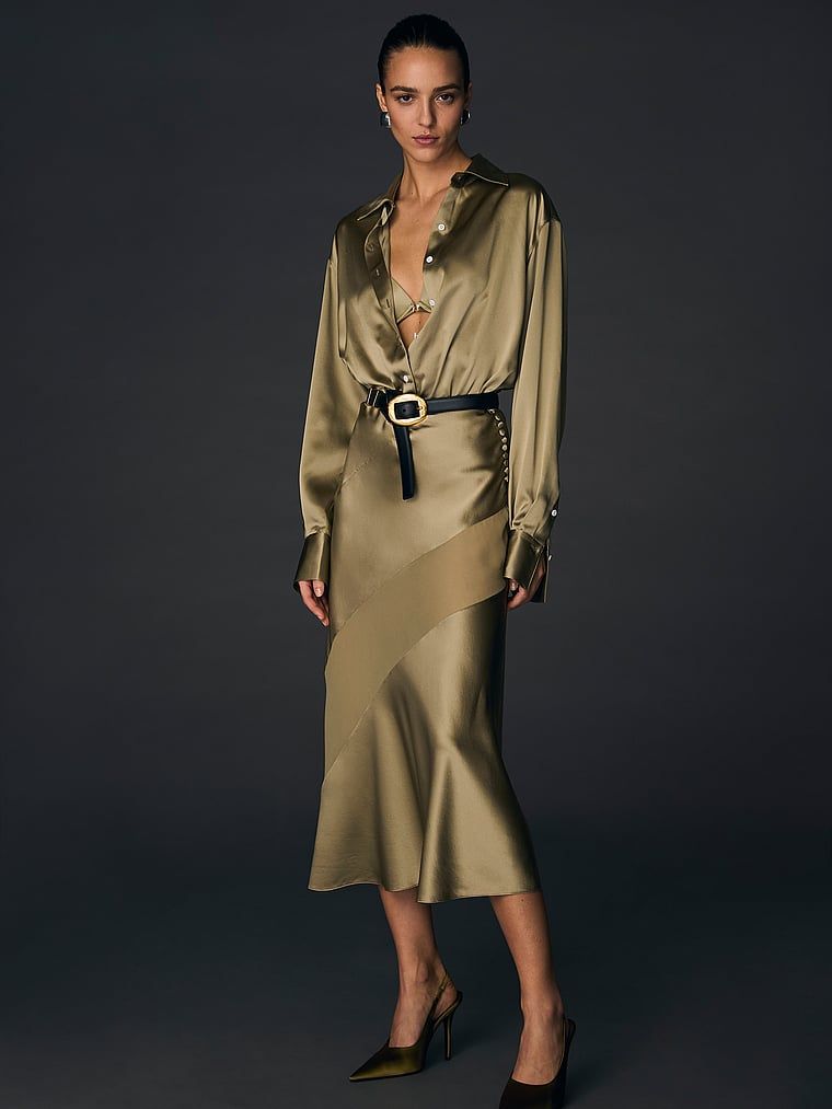 Bluzka koszulowa jedwabna z body Atelier X Altuzarra. Produkt ma kolor zielony i pochodzi z kolekcji Atelier Victoria's Secret x Altuzarra. 