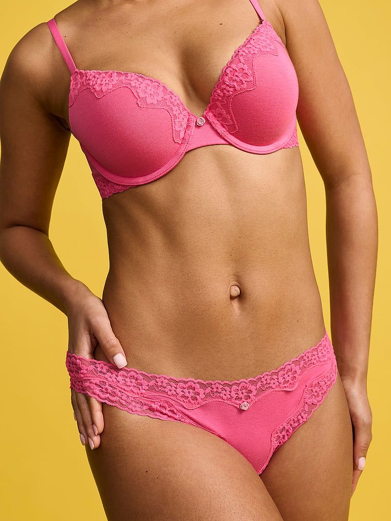 Stringi bawełniane z koronką Lace-Trim. Produkt ma kolor różowy i pochodzi z kolekcji Lace Trim. 